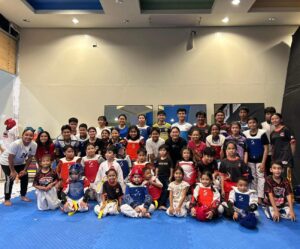 Group Class Coach Flora 2